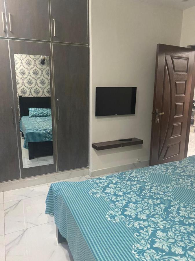 Grey Orchard Homestay - A Family Place Лахор Екстериор снимка