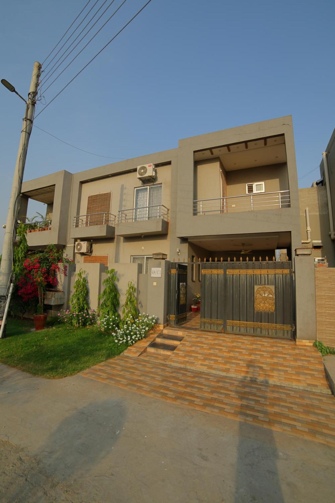 Grey Orchard Homestay - A Family Place Лахор Екстериор снимка