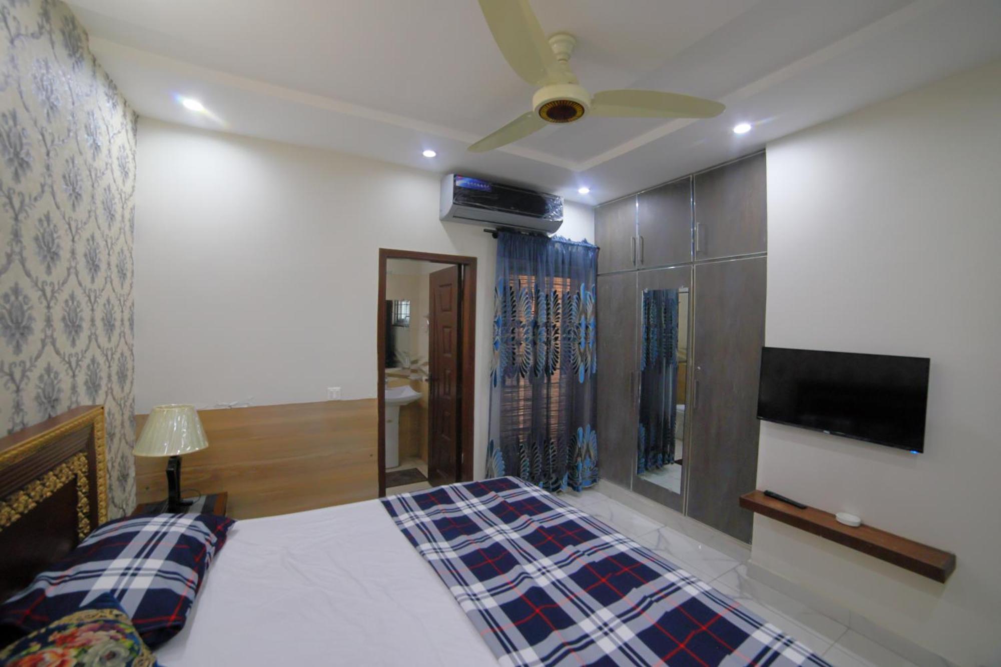 Grey Orchard Homestay - A Family Place Лахор Екстериор снимка